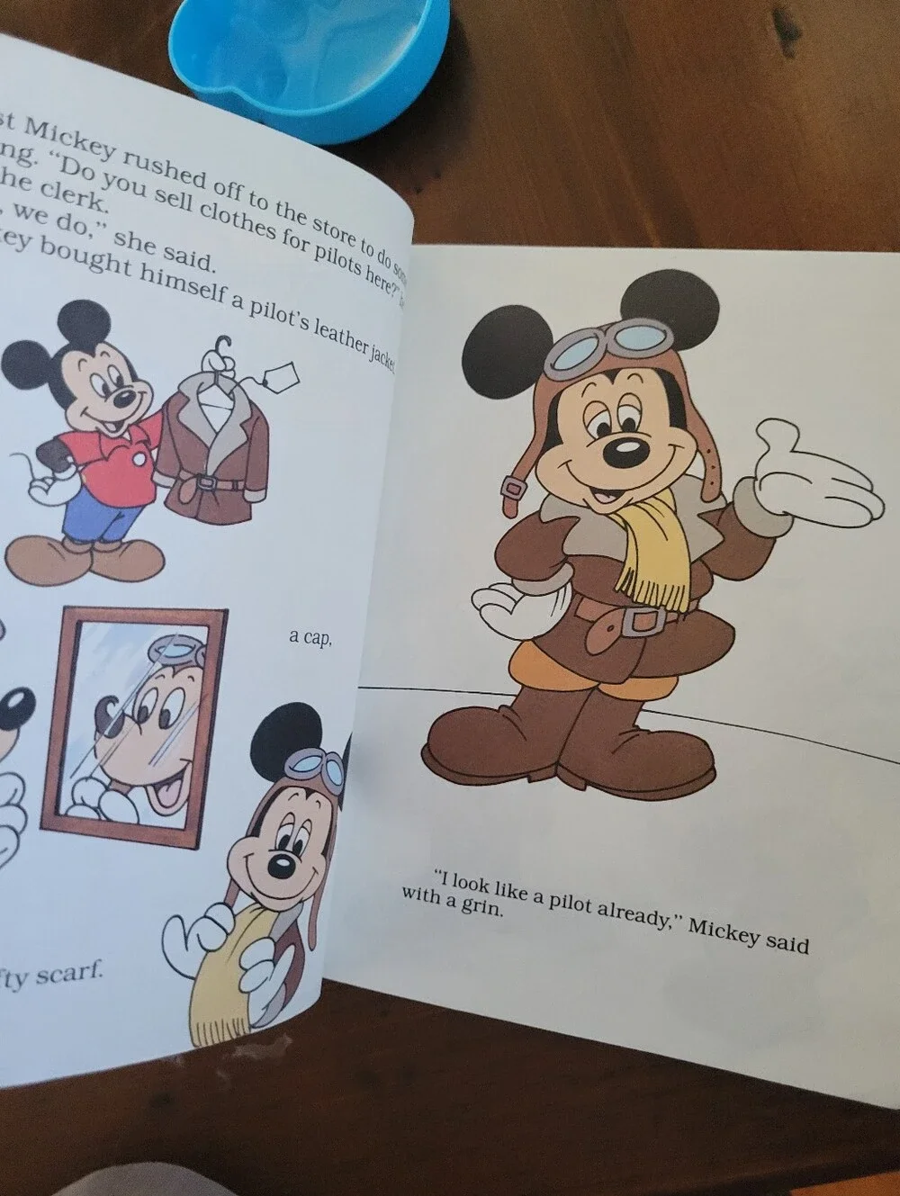 Walt Disney’s Mickey Mouse Heads for the Sky (A Little Golden Book) 1987